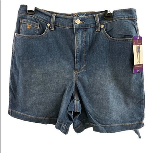 Gloria Vanderbilt Amanda Jean shorts size 14 short‎ length high rise NWT
